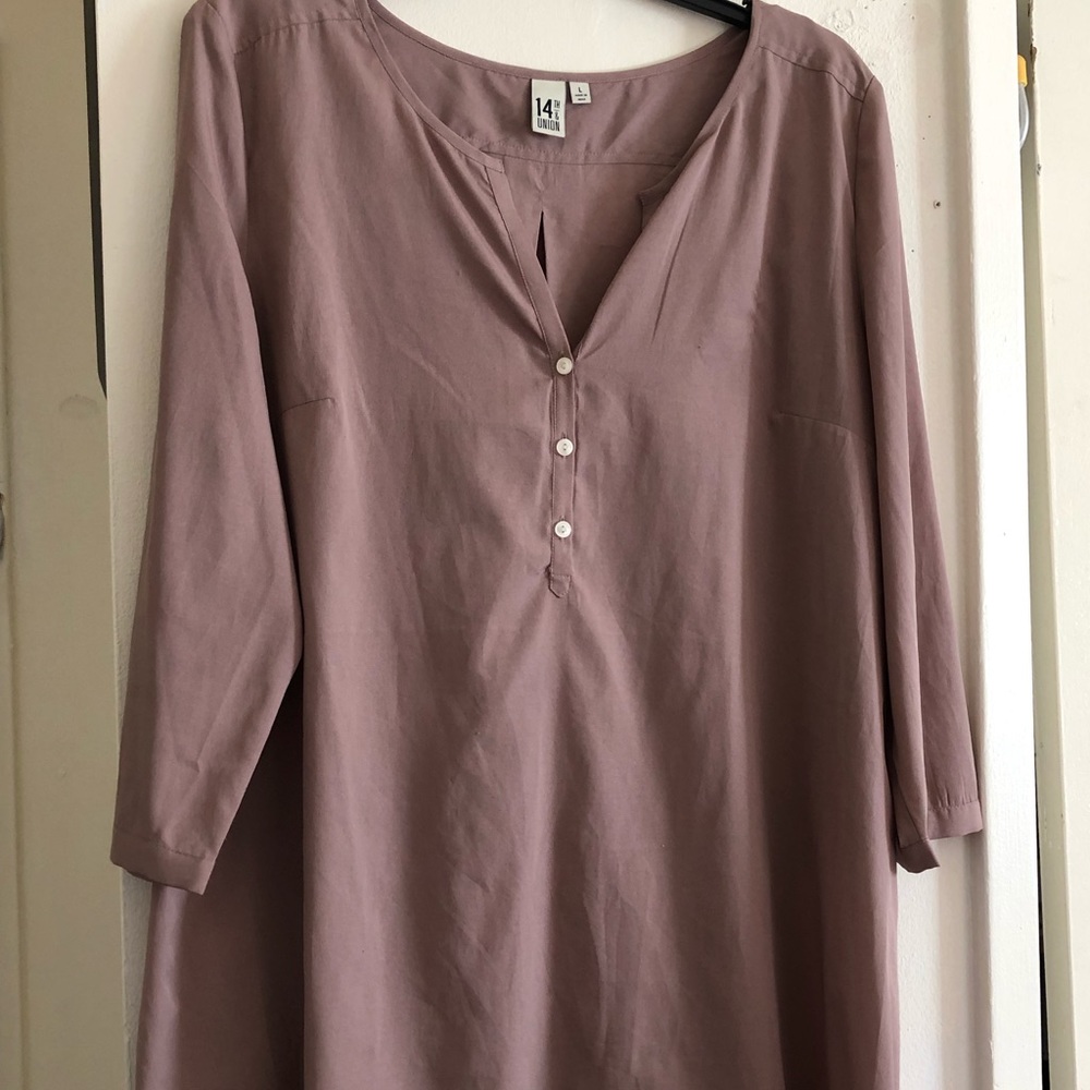 14th & Union Mid Button Blouse